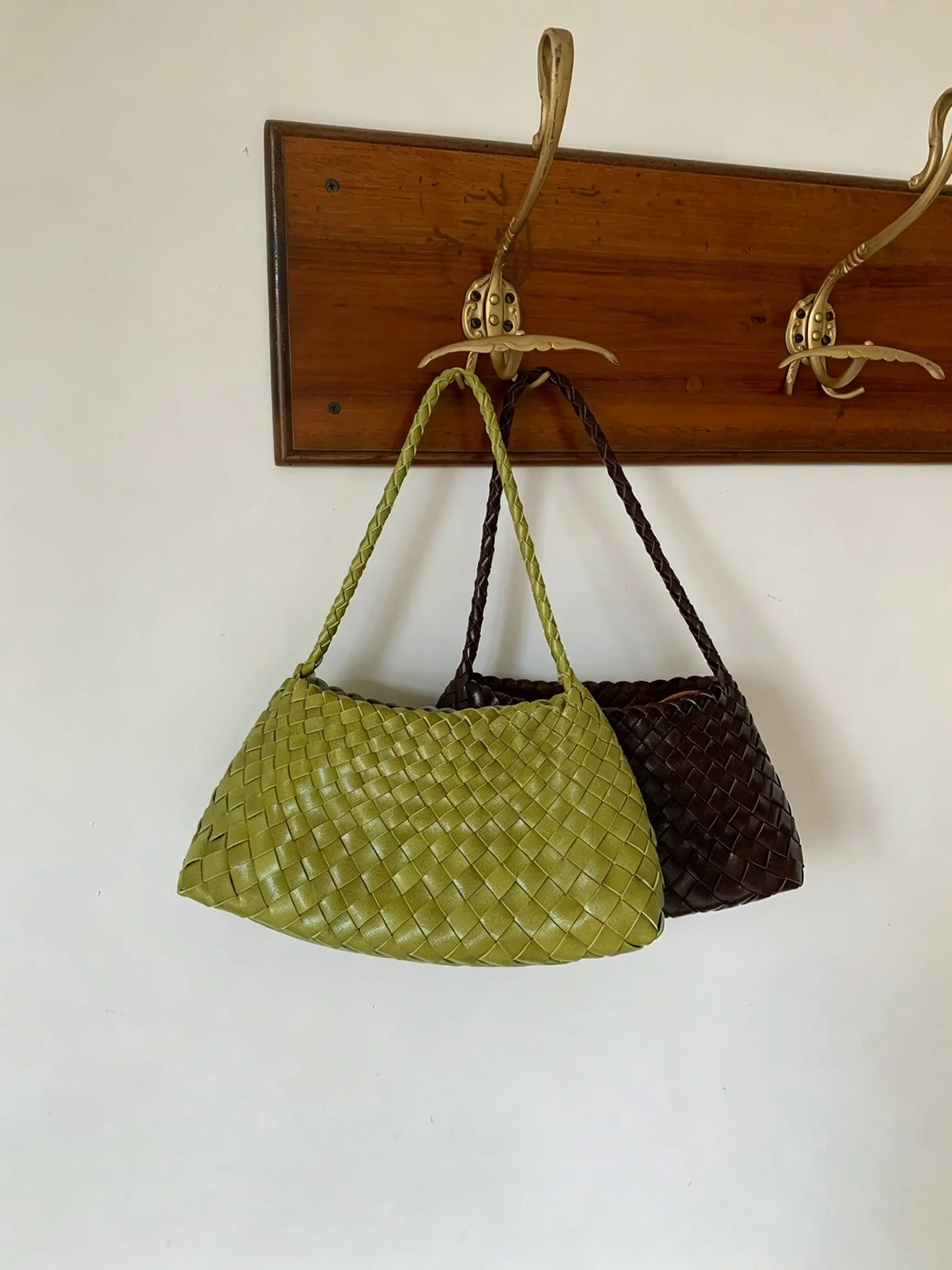 Handmade French Style Vacation Bag for Women, Unique High-End Handbag, Commute Versatile Crossbody Bag, Elegant and Stylish, Fashion Shoulder Bag