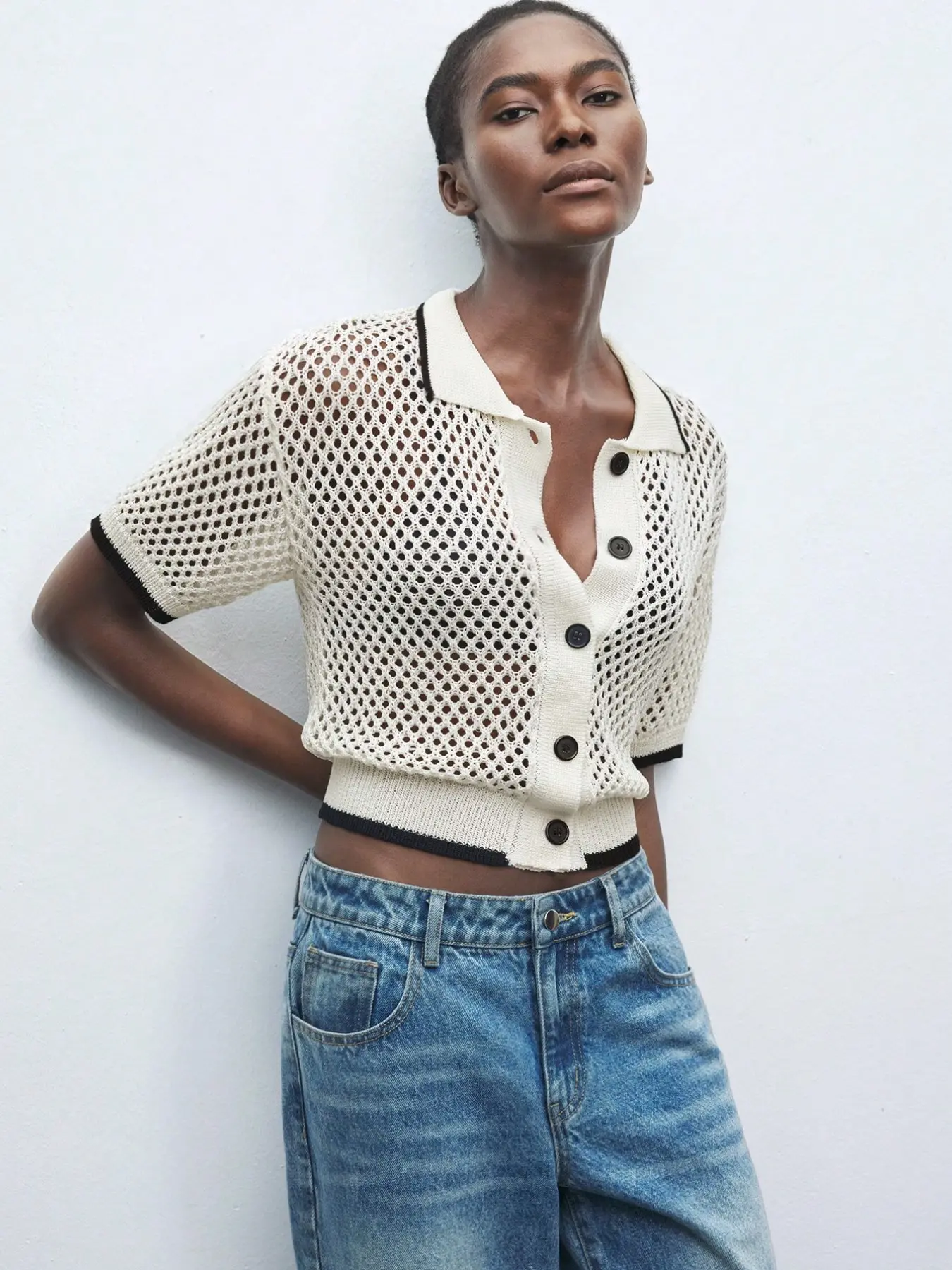 Women's Polo Neck Hollow Out Short Sleeve Knitwear Cardigan, Collared Knit Top, Casual Lightweight Summer Top, Breathable Slim Fit, Perfect for Dates and Daily Wear