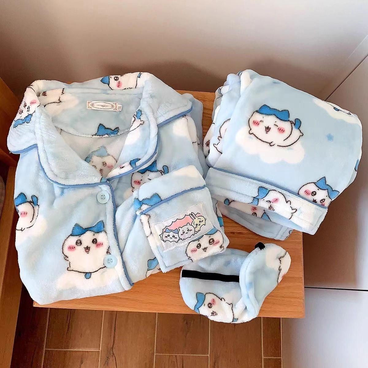 Chiikawa Animated Hachiware Pajamas Girls Winter Coral Velvet Thickened Velvet Usagi Pajamas Cute Winter Home Clothes Set