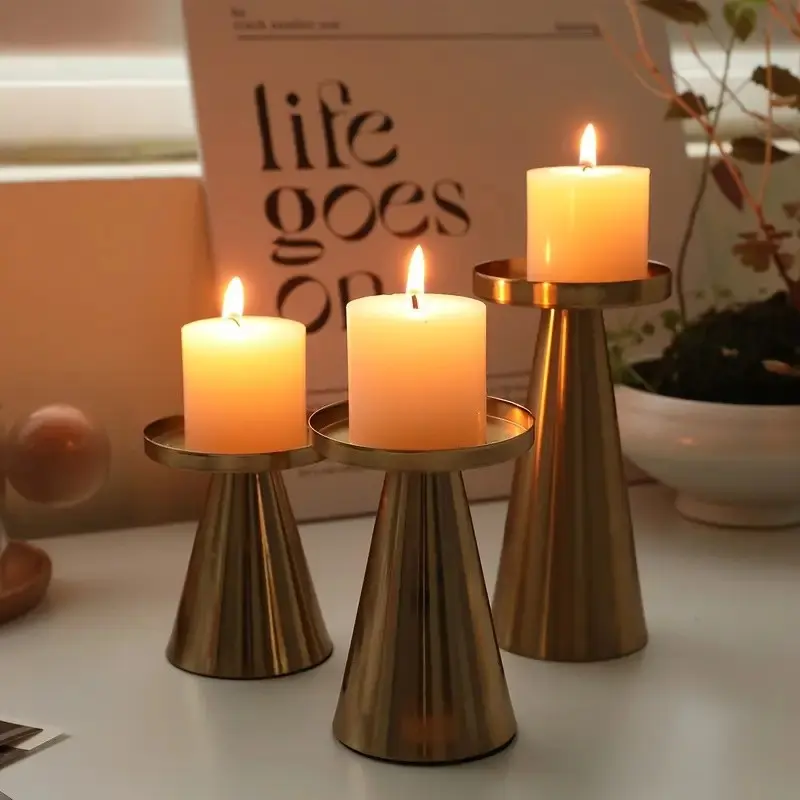 Elegant Iron Table Candle Holder, Wedding Candelabra, Home Decor, Aromatherapy Candle Base, Model Xinghao, No Ca Prop 65 Warning