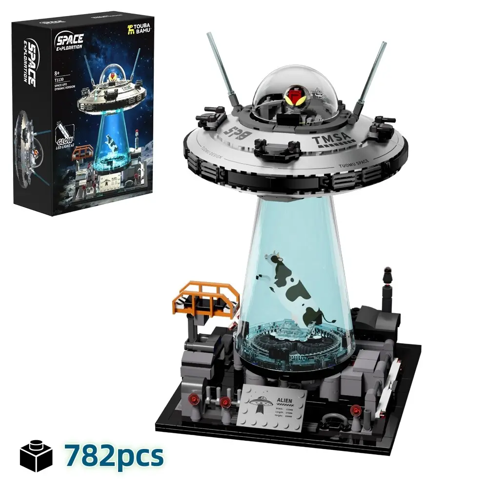 783 Pcs Motorized Rotating UFO Spaceship Building Toy Technical MOC Mechanical Gear Alien Craft Model, Cool Sci-Fi Desktop Display, Unique Gift for Men Kids, Creative Building Blocks