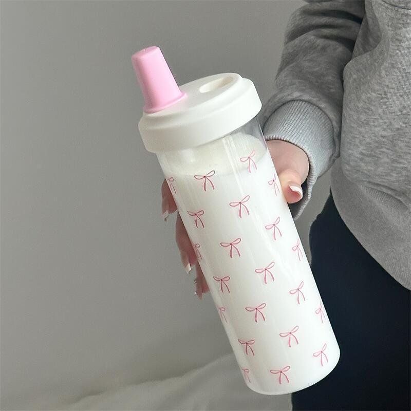 700ML Large Capacity Coffee Cup, Simple Bow Plastic Water Bottle with Lid and Straw, Reusable Sports Cup, Back-To-School Supplies, Reusable Water Bottles