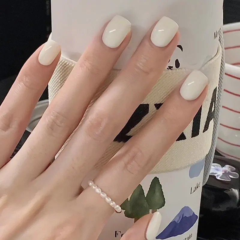 24pcs Solid Milky Short Square Press on Nails, Glossy Plain Reusable Fake Nails, Decorative Nails, Daily Nail Art for Women, Easy Application
