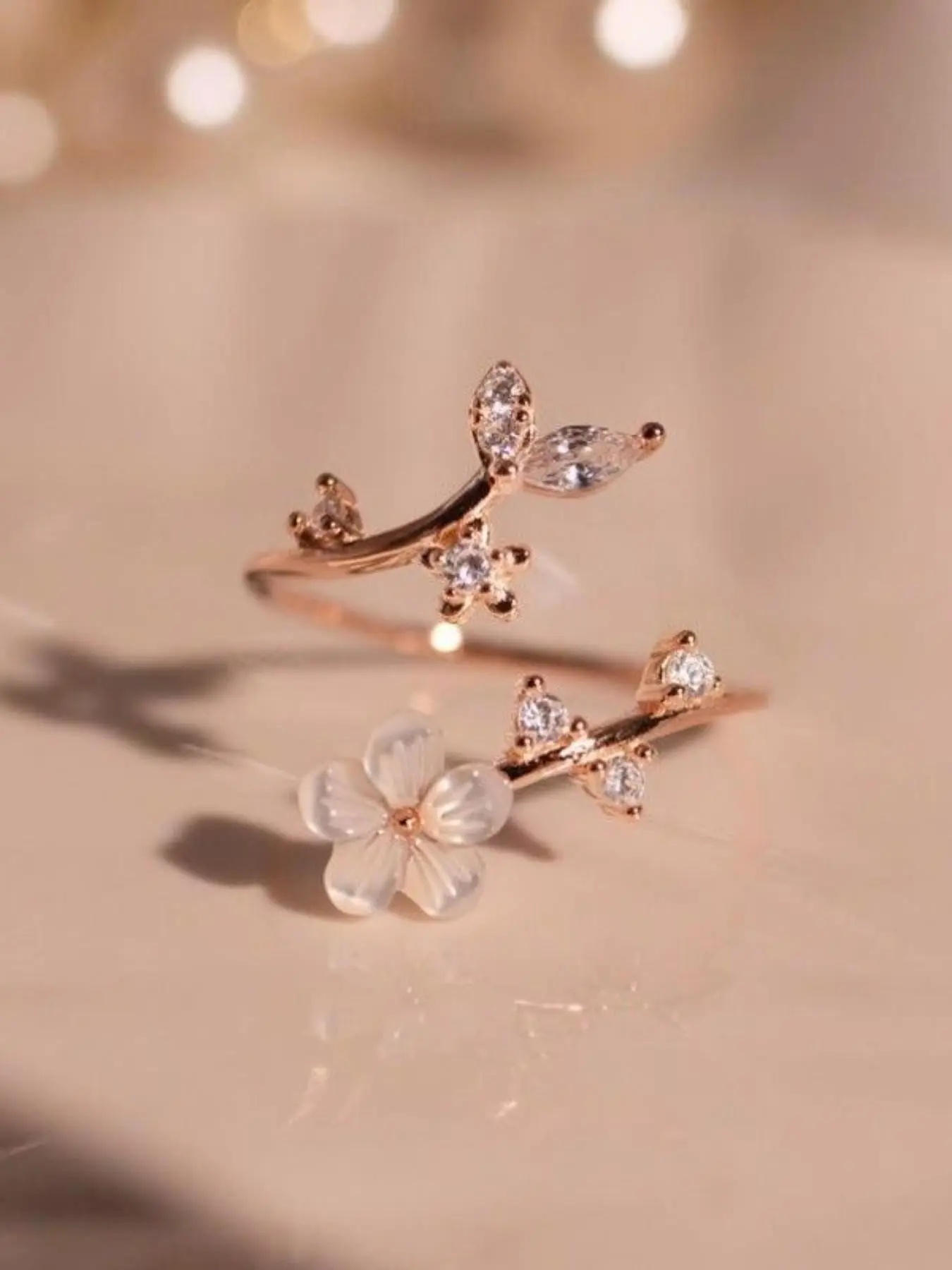 Fashionable Elegant Cherry Blossom Synthetic Zircon Open Ring, Simple Design, Versatile Women's Daily Commute Ring, All Seasons