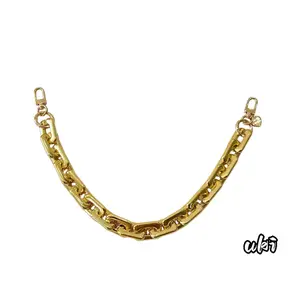 Chunky Metallic Acrylic Bag Chain With Gold Blush Finish, Multipurpose Accessory Serving As Decorative Trim Or Replacement Handle For Daily Purses, Handbags And Crossbody Bags room decor