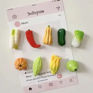 Cute and realistic vegetable-shaped magnetic fridge stickers, mini 3Dmagnetic hole boards, photo magnets