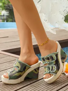 Women's 2026 Summer Wedge Sandals, Comfortable Thick Sole Beach Shoes, Fashionable Textile Upper, Rubber Sole, Less Than Ankle Height, Footwear For Beach