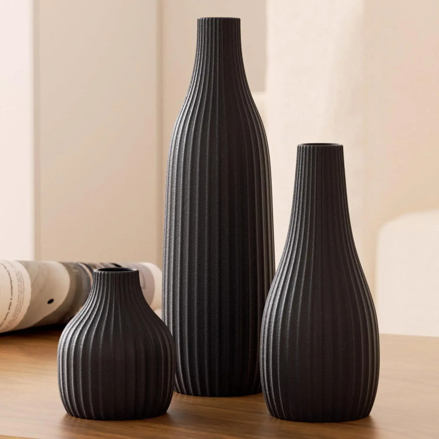 Decorative Flower Vase Set of 3 - Modern Boho Style Black Vases, Ribbed Textures Ceramic Vase for Home Decor Shelf Bookshelf Mantle TV Stand Entryway Console, Dining Table Centerpiece Decor