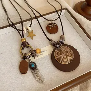 3-piece/2-piece Set Necklace / 1-piece Bohemian Vintage Long Double-layer Sweater Chain Maillard Y-shaped Necklace, Fashionable and Elegant, Featuring Feather, Bow, and Star Pendants, Suitable for Daily Wear, Banquets, and Gifting