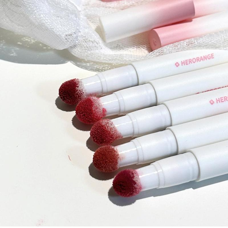 Compact Fur Ball Sponge Head Matte Lipstick for Music Festival Makeup, 1 Count Velvet Matt Finish Lip Gloss for Girls, Lip Moisturizer, Trending Makeup, Summer Makeup, Korean Makeup, 2000s Makeup