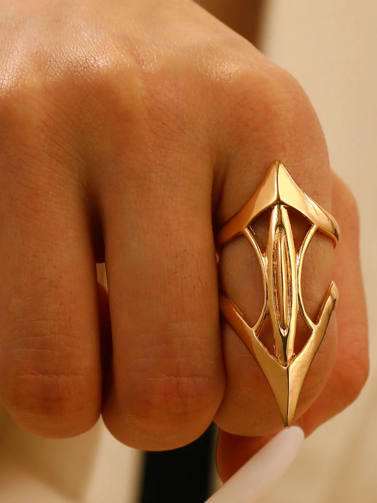 European Gothic Punk Design High-End Joint Ring, Vintage Adjustable Open Ring, Unisex Jewelry, Fashionable and Stylish Accessory