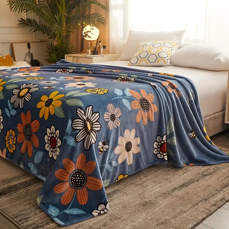 Navy Sunflower Bee Botanical Flannel Blanket, Vintage Watercolor Floral Insect Soft Throw, Cozy Warm Cottagecore Gift for Her Mom Daughter, Farmhouse Couch Sofa Bed Home Decor, Summer AC Nap Blanket, Birthday Mother's Day Gift for Women Girlfriend Sister