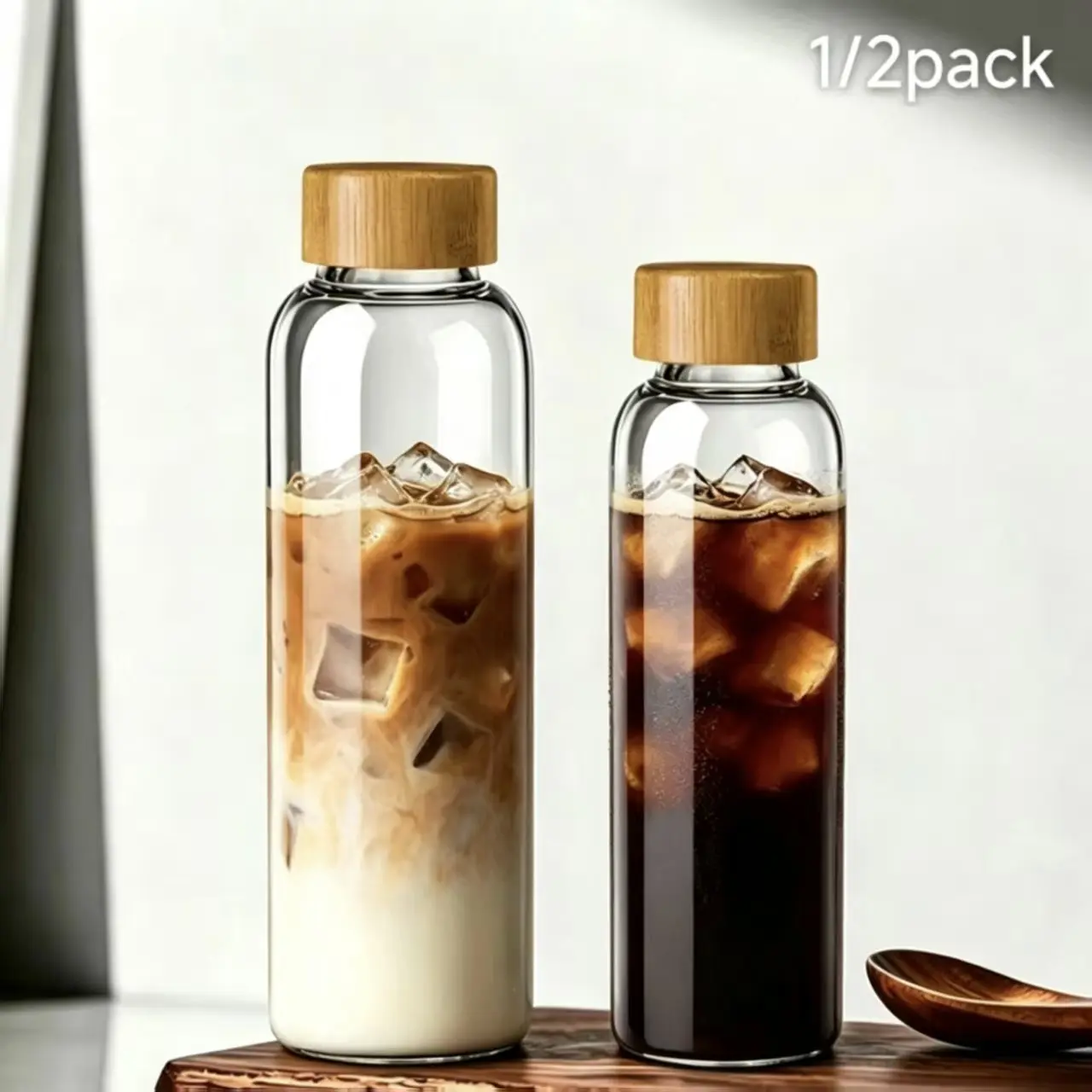 Cute Portable Borosilicate Glass Water Bottle with Natural Wooden Lid & Carry Rope, Leak‑Proof Clear Beverage Bottle, Food‑Grade Heat‑Resistant Infuser Bottle for Flower Tea, Juice & Cold Drinks, Minimalist Travel Drinkware for Outdoor Daily Use