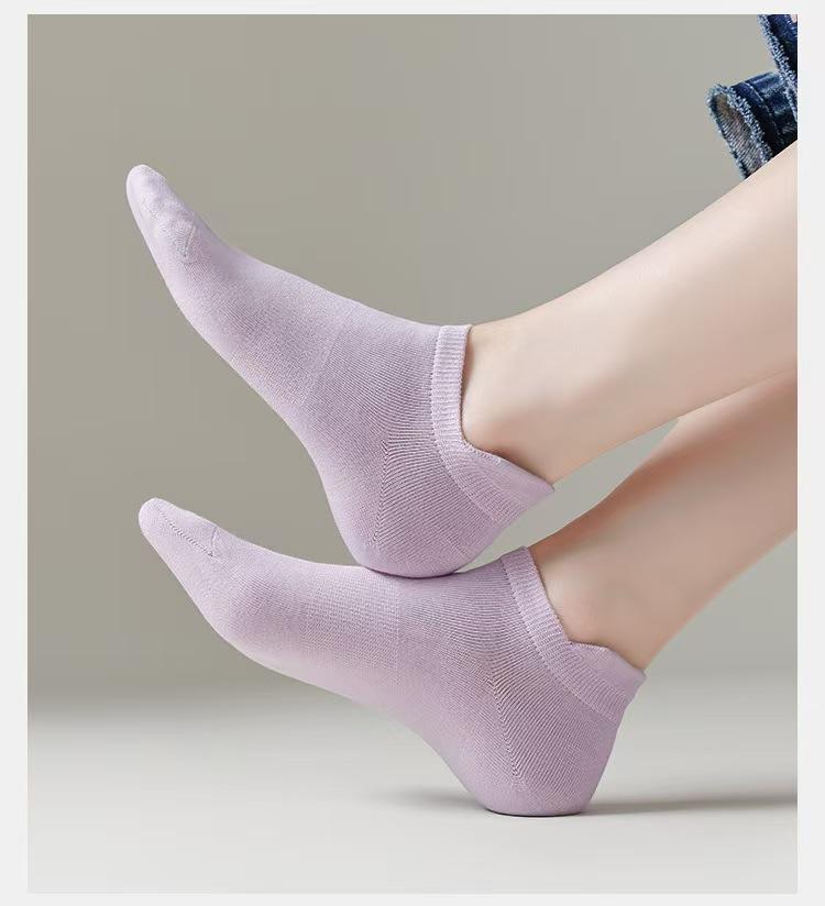 Soft, Stylish Morandi Socks: Everyday Comfort & Elegance