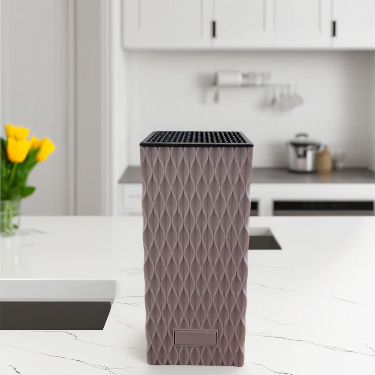 Modern diamond-shaped plastic knife holder, multifunctional knife rack, kitchen knife storage, free-insertion knife rack organizer