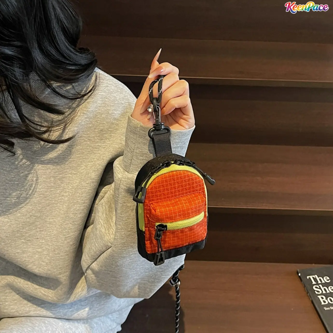 Cute Mini Backpack Shaped Bag Charm, Stylish Fashion Pendant Accessory For Bags And Backpacks, Universal Decorative Ornament For Men And Women, Lovely Daily Decoration To Upgrade Handbags And Backpack Styling