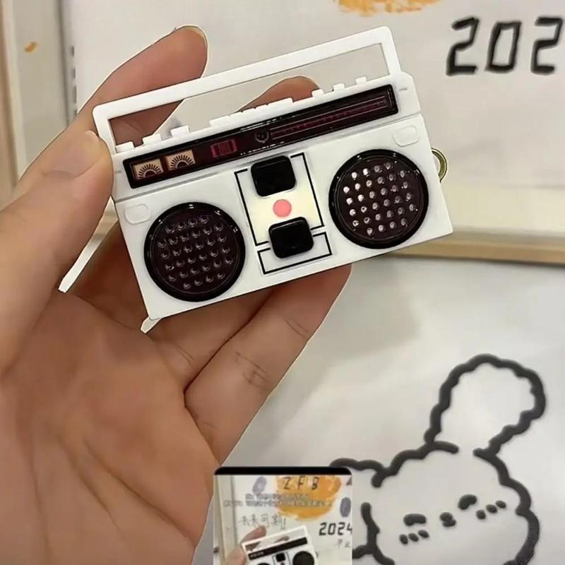 2 Pcs Vintage Mini Radio Recorder Keychains with Retro Design, Fun Bag Ornaments and Collectible Accessories for Daily Use