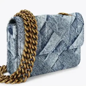 Women's Fashion Textured Chain Strap Shoulder Bag Chic Crossbody Purse Elegant Stylish Accessory for Everyday Elegance First Choice, Crossbody Bags For Women, Everyday Bag