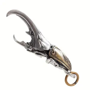 Retro 3D Beetle White Brass Keychain - Solid Metal Car Key Pendant, Elegant Everyday Hanging Accessory, Luxury Gift for Gentlemen