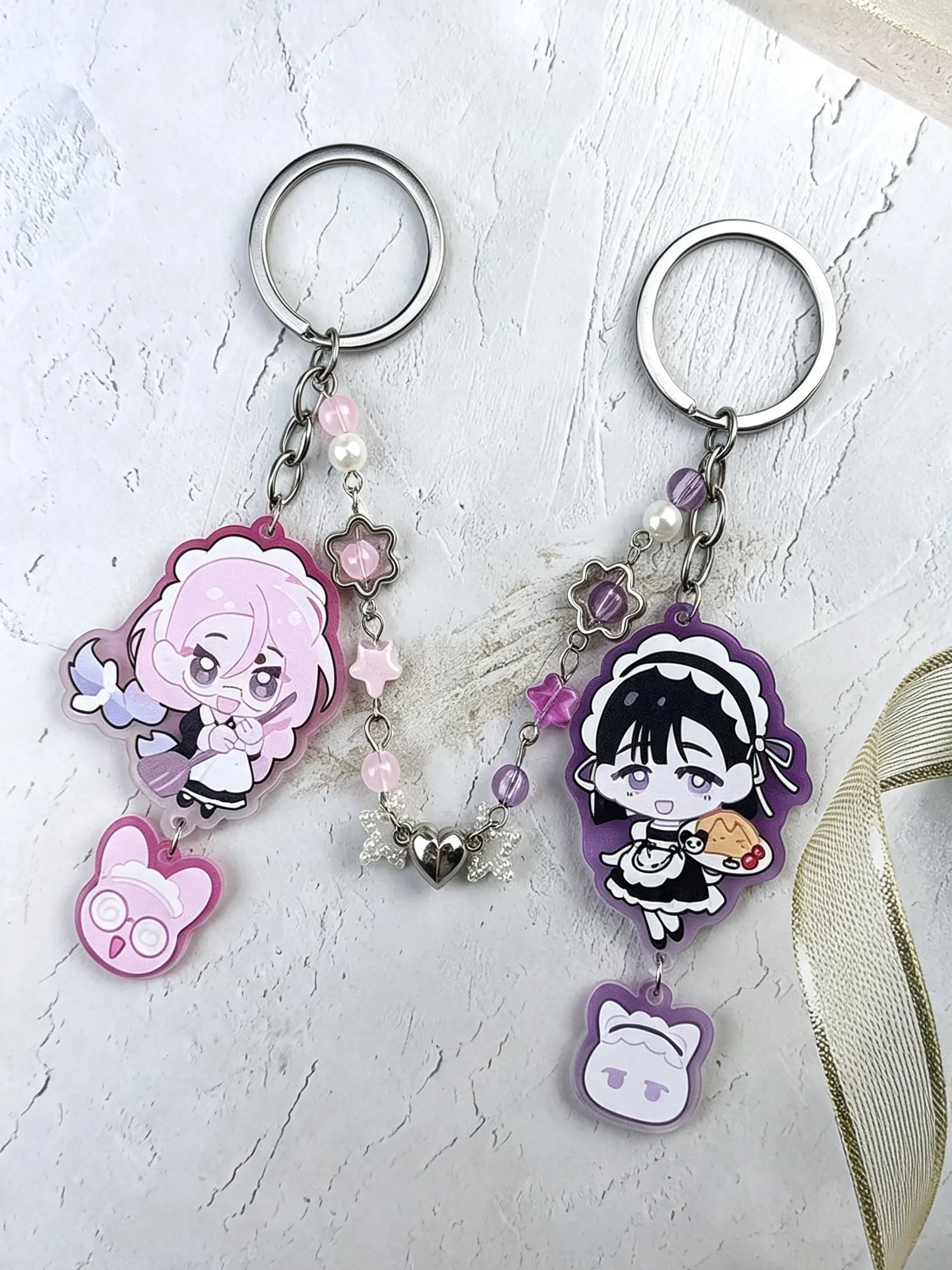 Acrylic Bead Keychain Set, Cute Cartoon Design, Magnetic Heart Attachment, Colorful Beads, Perfect for Bag Decoration, Gift Idea