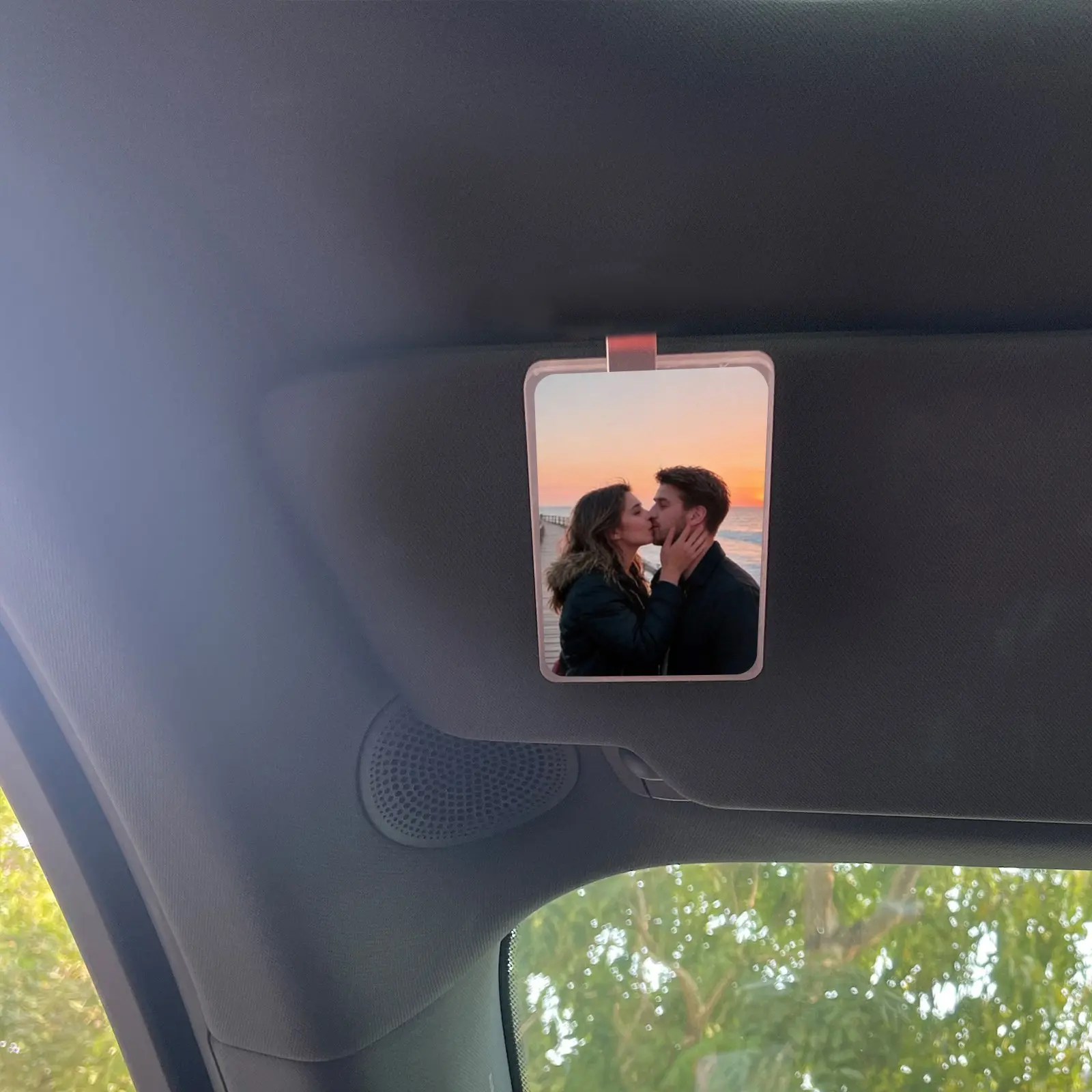 2pcs Sunshade Car Photo Frames, 2.36"x3.54" Transparent Acrylic, Horizontal & Vertical Display, Fits Air Vents, Car Interior Decor
