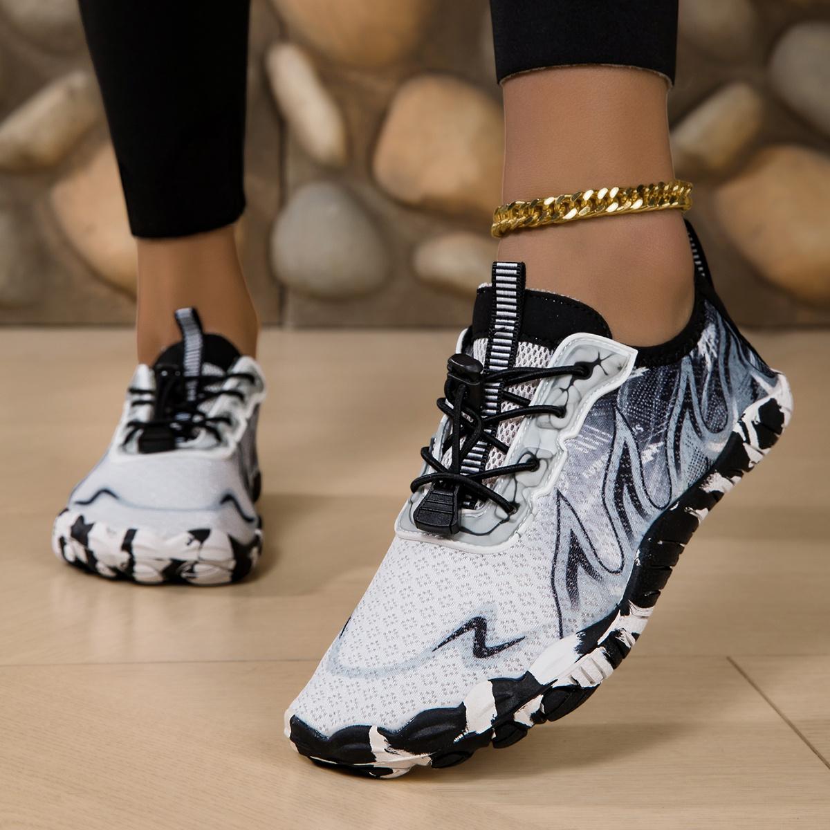 Women's Quick-Dry Water Shoes - Non-slip, Lightweight and Breathable Barefoot Shoes, Fitness Yoga Shoes, Multifunctional Training Shoes Vibrant Pink, Purple Stripes, Black Stripes Design for Swimming, Surfing, Yoga and Summer Outdoor Activities,