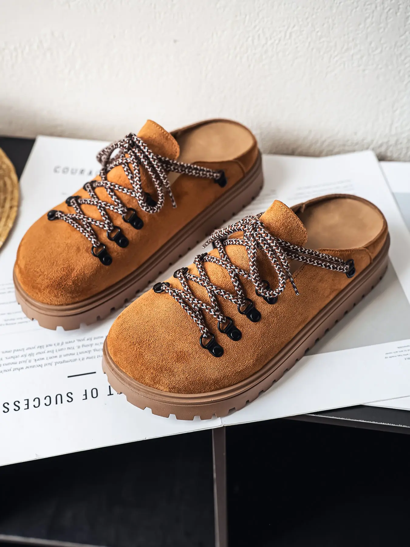 Men’s casual shoes, office slip-on sandals, comfortable beach footwear, trendy one-step slippers, ideal for lazy days