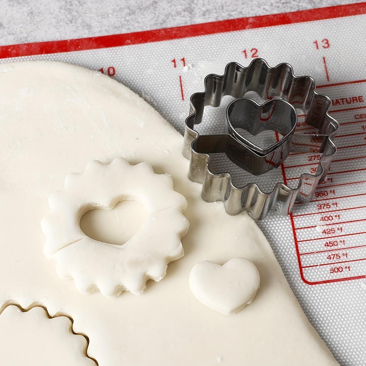 2pcs, Linzer Cookie Cutters, Stainless Steel Pastry Cutter, Sauce Jam Biscuit Molds, Baking Tools, Kitchen Accessories,