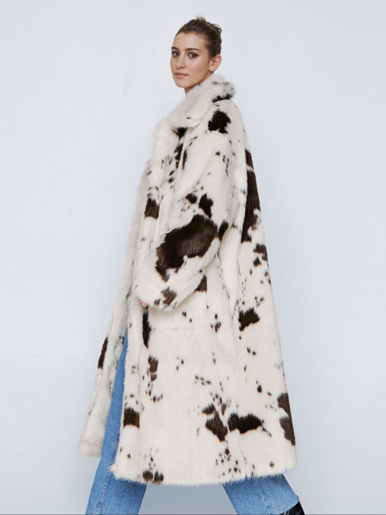 Women's Thick Fleece Faux Fur Coat with Lapel Collar, Stylish Casual Colorblock Patchwork Fitted Mid-Length Jacket for Fall & Winter, Soft Comfortable Polyester Outerwear