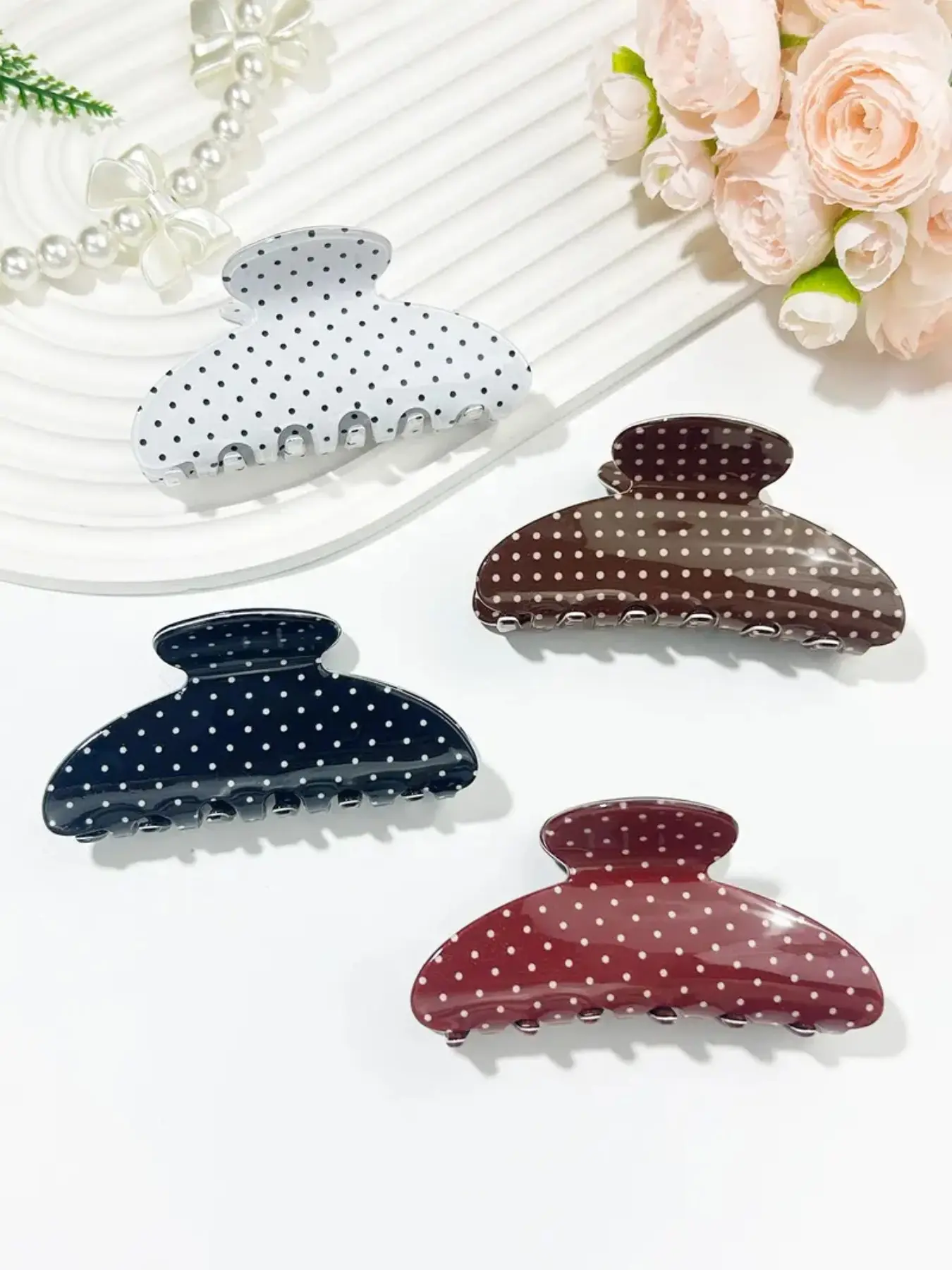 4pcs Women's Polka Dot Hair Claws Set, Sweet Versatile Hair Accessories, Multiple Color Choices, Party Weddings Beaches Gifts Daily Use