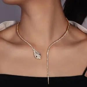 Women's Snake-Shaped Twisted Rhinestone Choker Necklace - Copper Steel Costume Jewelry, Animal Shape, Coil, Artistic, Decorative Charm, Bedazzling Glitter Accessory for Party, Casual Wear, Animal Shape Necklaces, Artistic Necklaces