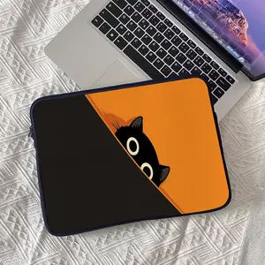 One-Piece Laptop Bag, Inner Sleeve for Notebooks, Laptop Case, Orange And Black Contrasting Design with a Minimalist Black Cat, Suitable for 10-Inch / 12-Inch / 13-Inch / 15-Inch / 17-Inch Laptops, Soft Computer Sleeve, Laptop And Tablet Case