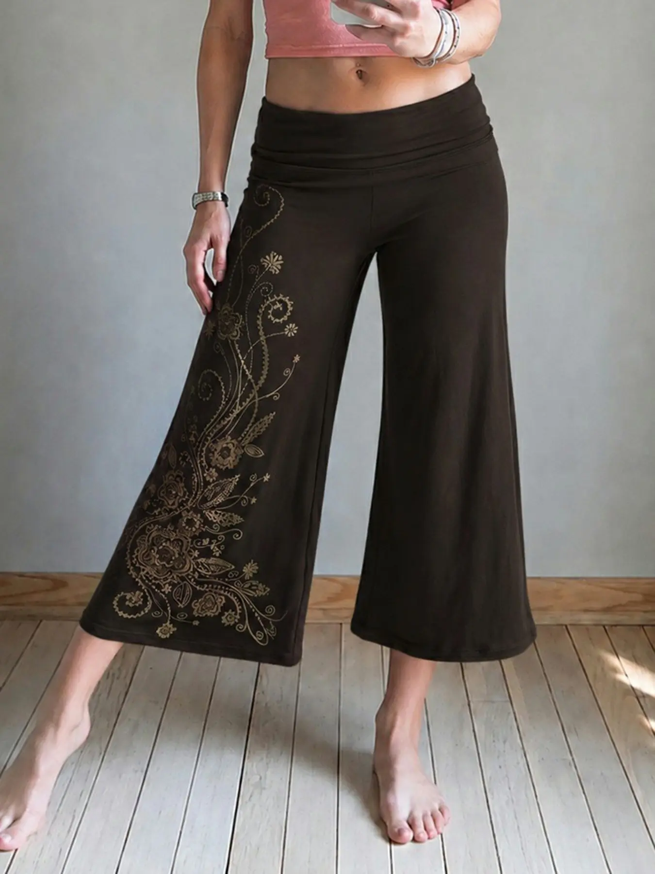 Vintage Floral Print Drawstring Waist Women's Wide Leg Capri Pants, Loose-Fitting Casual Street Style, Unlined Woven Fabric, Casual Summer Bottoms
