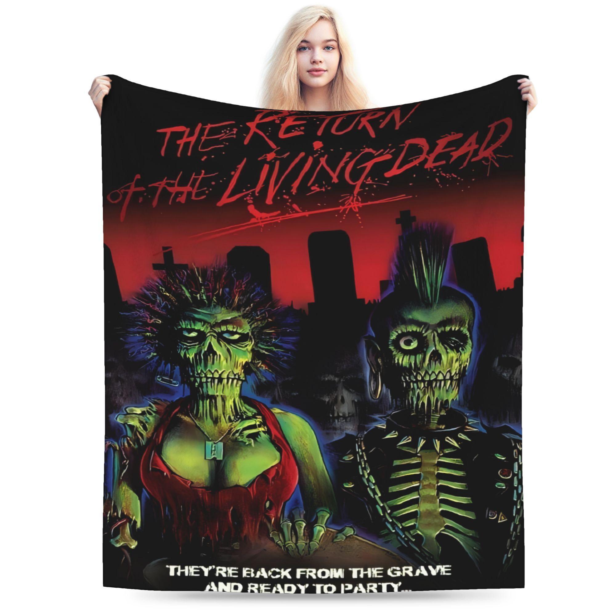 Night of the Living Dead themed printed flannel blanket, suitable for bed, sofa or travel, a Christmas gift for family or friends, snack blanket plush thin quilt holiday gift intense nacho print flannel blanket