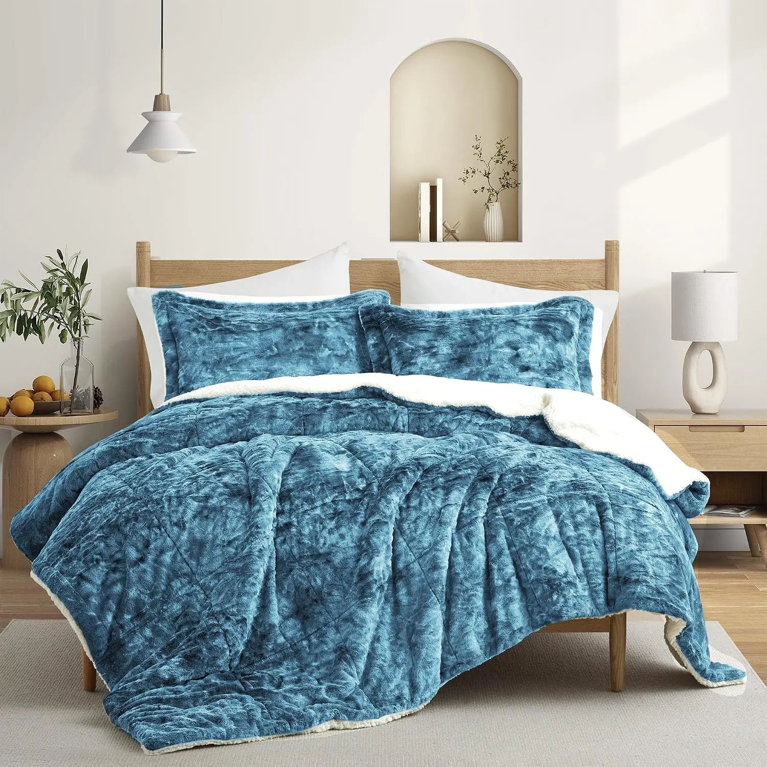 Comforter Set Queen Size 3 Pieces, Soft Fleece Comforter Set, Warm Plush Winter Bedding Set, Luxury Fuzzy Bed Set with Reversible Comforter & 2 Pillow Shams
