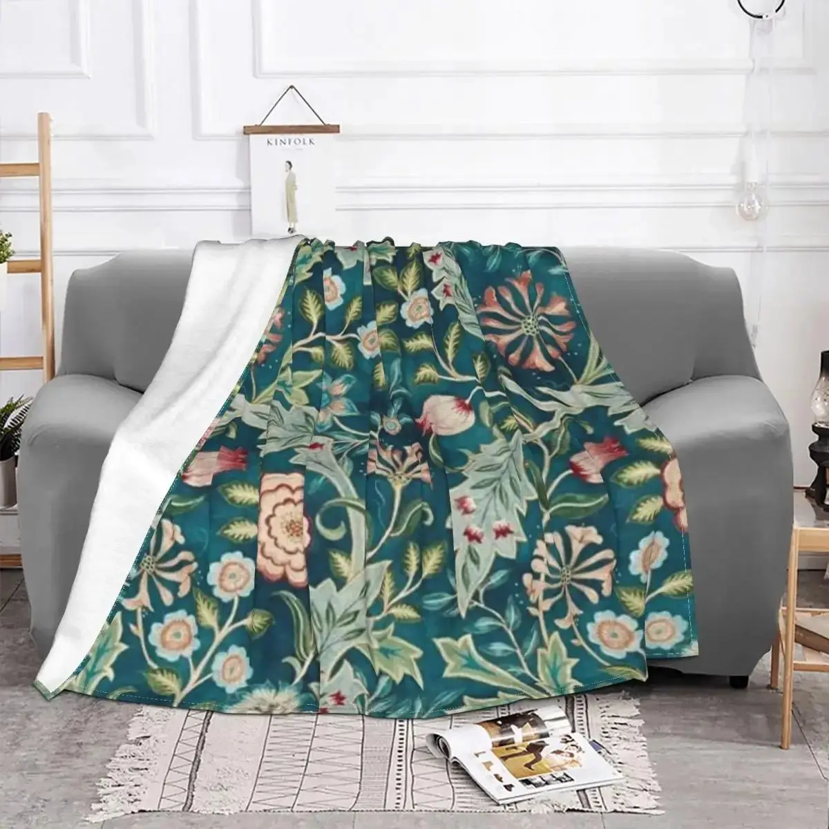 William Morris Wilhelmina Floral Flannel Throw Blanket - Vintage Botanical Pattern, Stain-Resistant, Multi-Size, Year-Round Use - for Elegant Home Decor, Living Room Styling, Room Decor