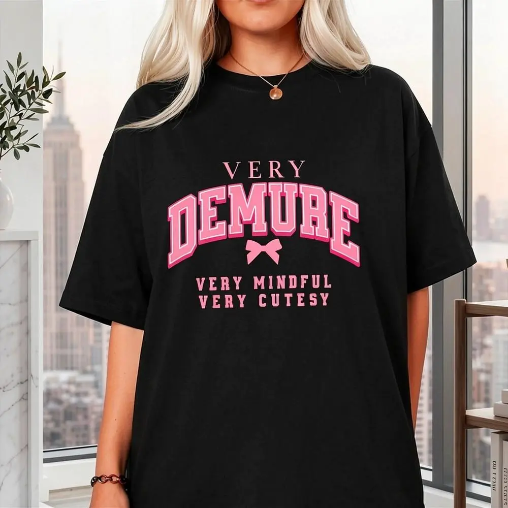 2026 New Women's "Very Demure" Graphic Tshirt, 100% Premium Cotton Sustainable Cute Loose Streetwear Top - Breathable Soft Knit, Short Sleeve, Round Neck, Bow Detail, White with Pink Print, Spring/Summer Fitness Attire, Vibe, Breathable Fabric, Graphic Pr