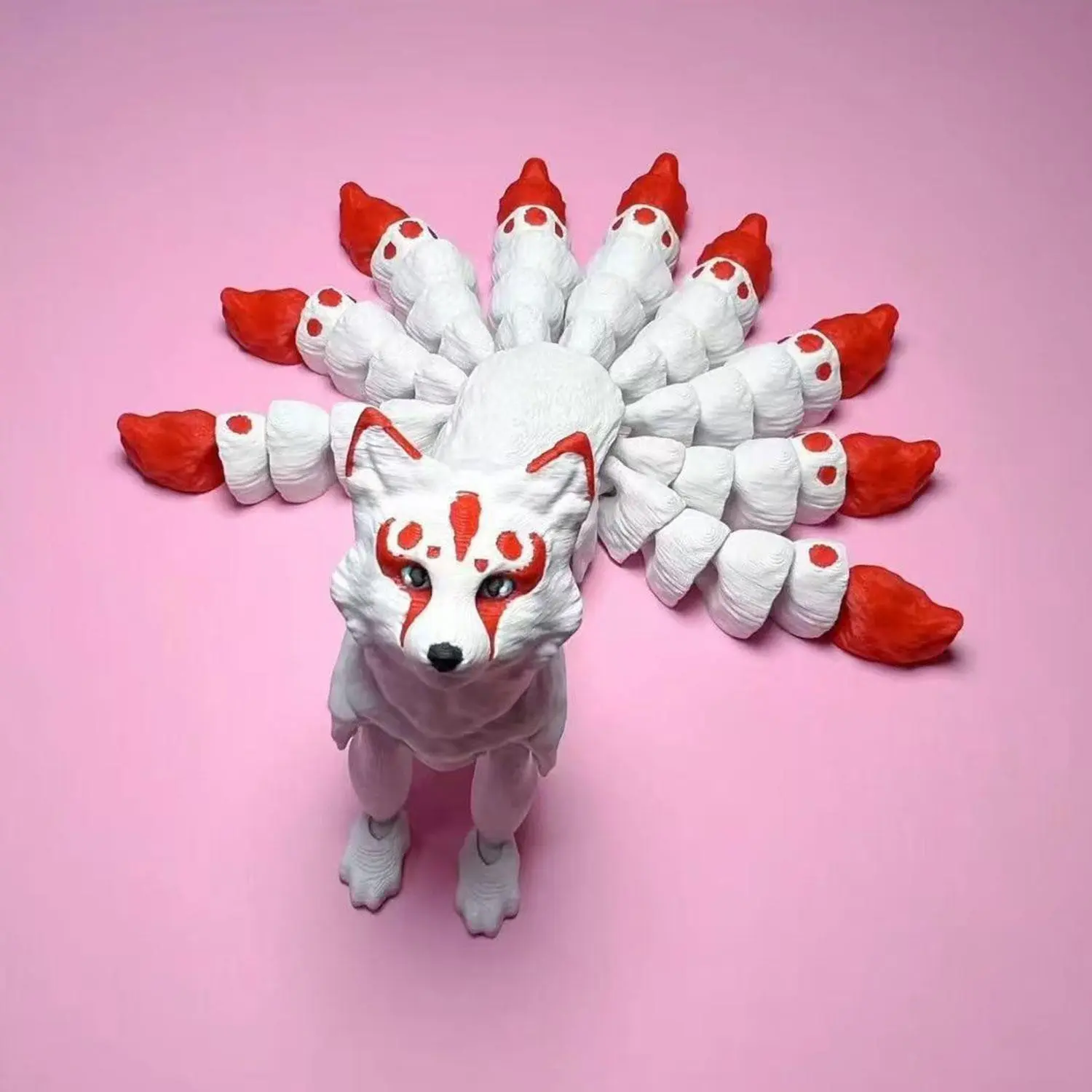 The new Nine-Tailed Fox statue, a feline home decoration collectible doll, an office desk decoration item, a party gift, is an ideal present for fantasy creature collectors, and a perfect festive accessory for Halloween and Christmas.