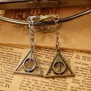 New Arrival The Deathly Hallows Alloy Pendant Key Rings Keychain  Triangle Key Chains