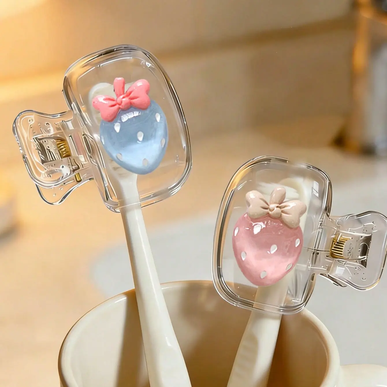 Transparent Strawberry Pattern Toothbrush Holder, Ventilated Design, Dust-Proof, Portable, Ideal for Travel and Home Use, Cute Bathroom Accessory