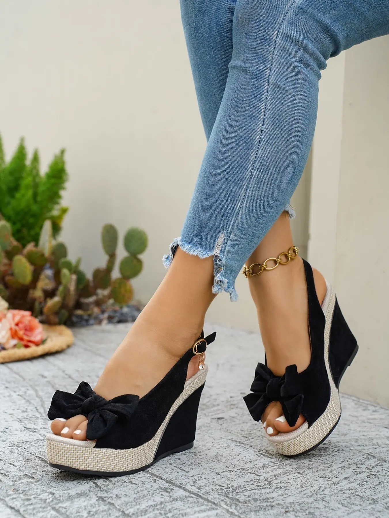 High Heel Open Toe Platform Sandals with Back Strap, Perfect for Petite Women, Create Long Legs Look, Stylish and Comfortable Footwear