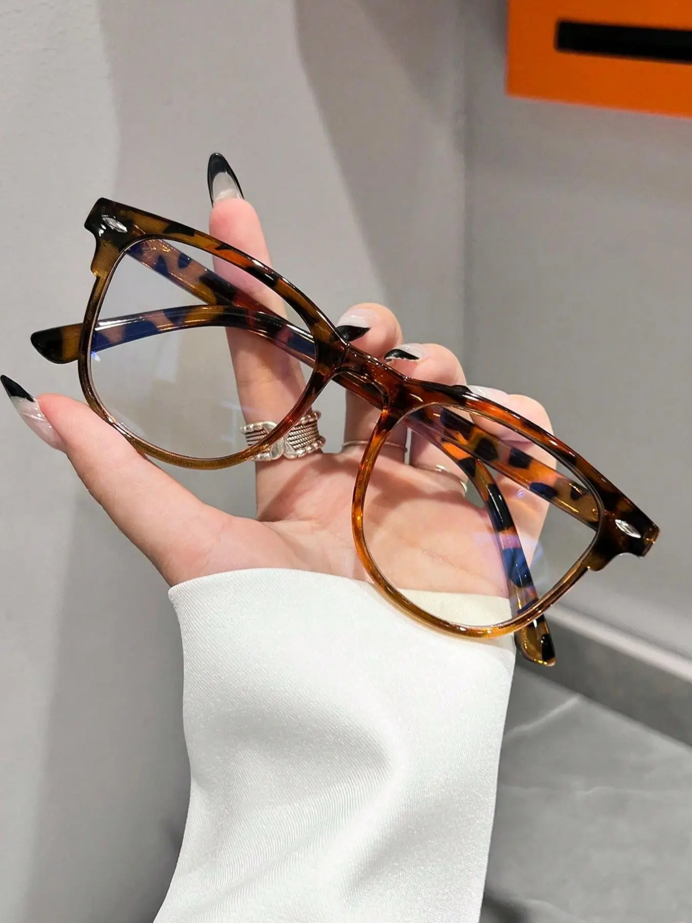 Trendy Anti-blue Light Eyeglasses for Women & Men, Square Frame Eyewear, Square Frame Eyeglasses, Fashion Eyeglasses for Work, Daily Clothing Decor, Perfect for Student Daily Use, Fashionable Frames Glasses