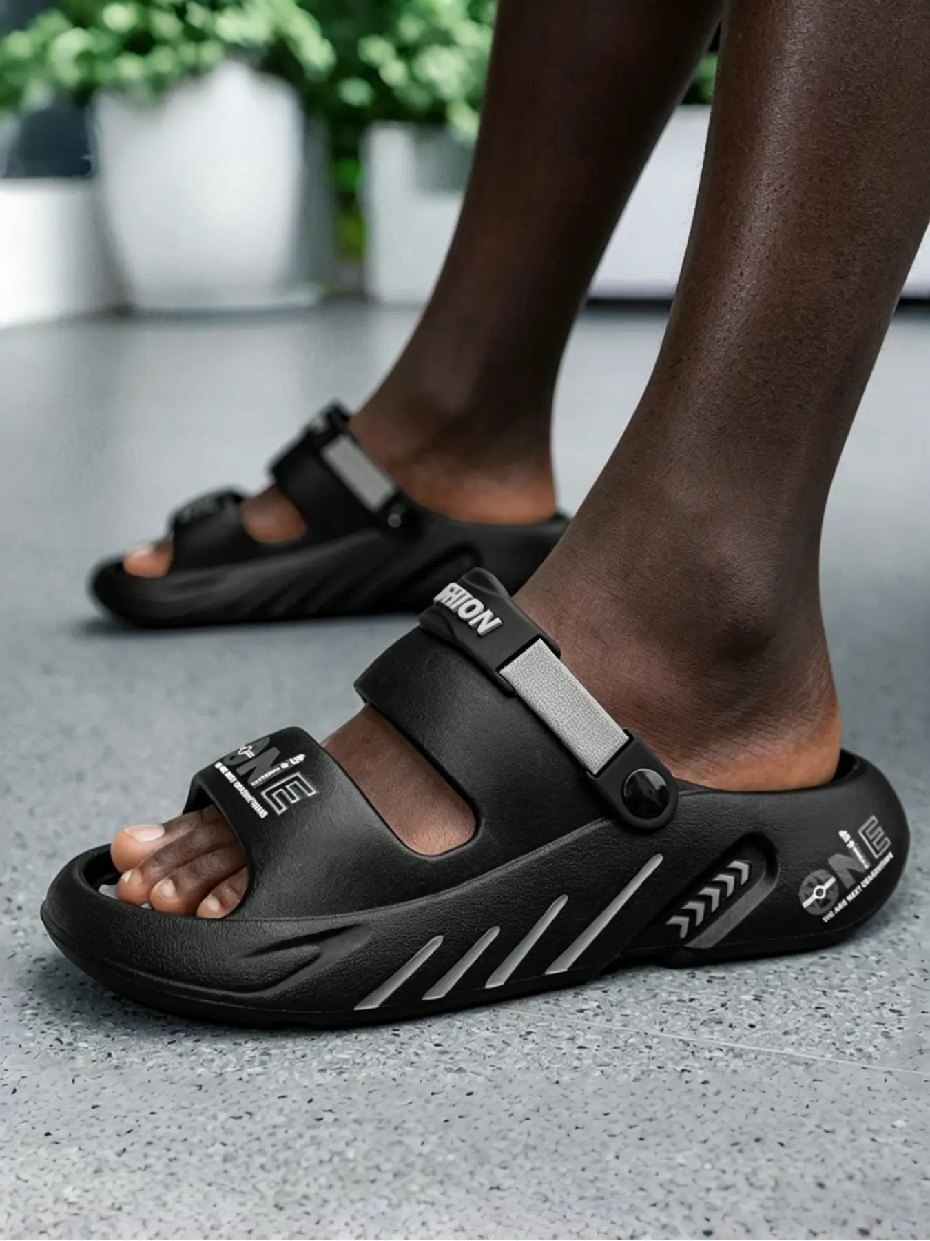 Men's Plus Size Dual-Wear Slide Sandals Soft Shock Absorbing Footbed With Massage Particles Adjustable Heel Strap Suitable For Summer Daily Street Wear