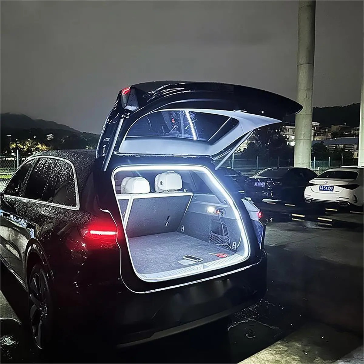 Car Trunk LED Light Strip, 400cm Waterproof Flexible Lamp, Car Decorative Light, Car Interior Ambient Lighting, Car Strip Lights, Universal Car Trunk Light, Romantic Gift for Car Owners