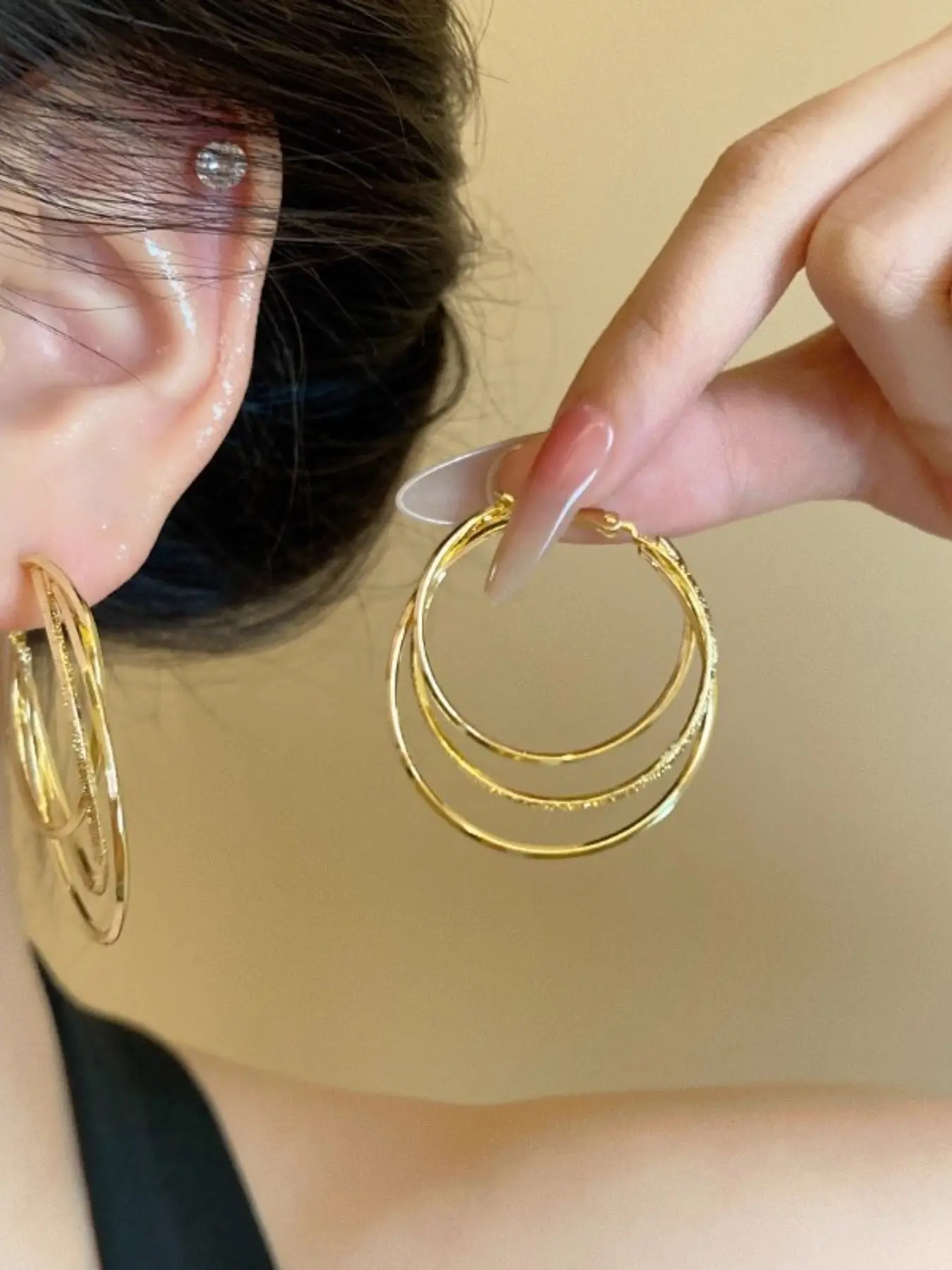 Luxury Multi-Layer Metal Ring Stud Earrings, Unique Bow Design, Plain Pattern, Alloy Material, All Seasons Party Accessory