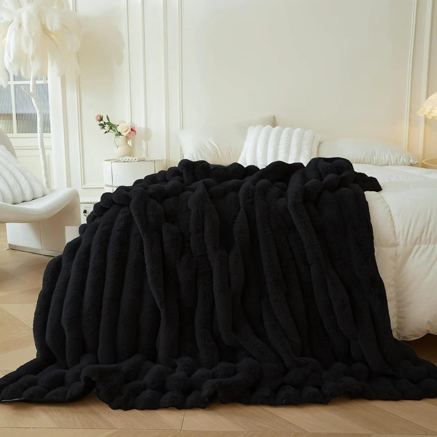 Faux Fur Throw, Luxury Ribbed Stripe Plush Fuzzy Blanket for Bed Couch Sofa Chair, Decorative Shaggy Throw Bedroom Living Room, Furry Blanket for Kids Teens Adults, 50x60, Black