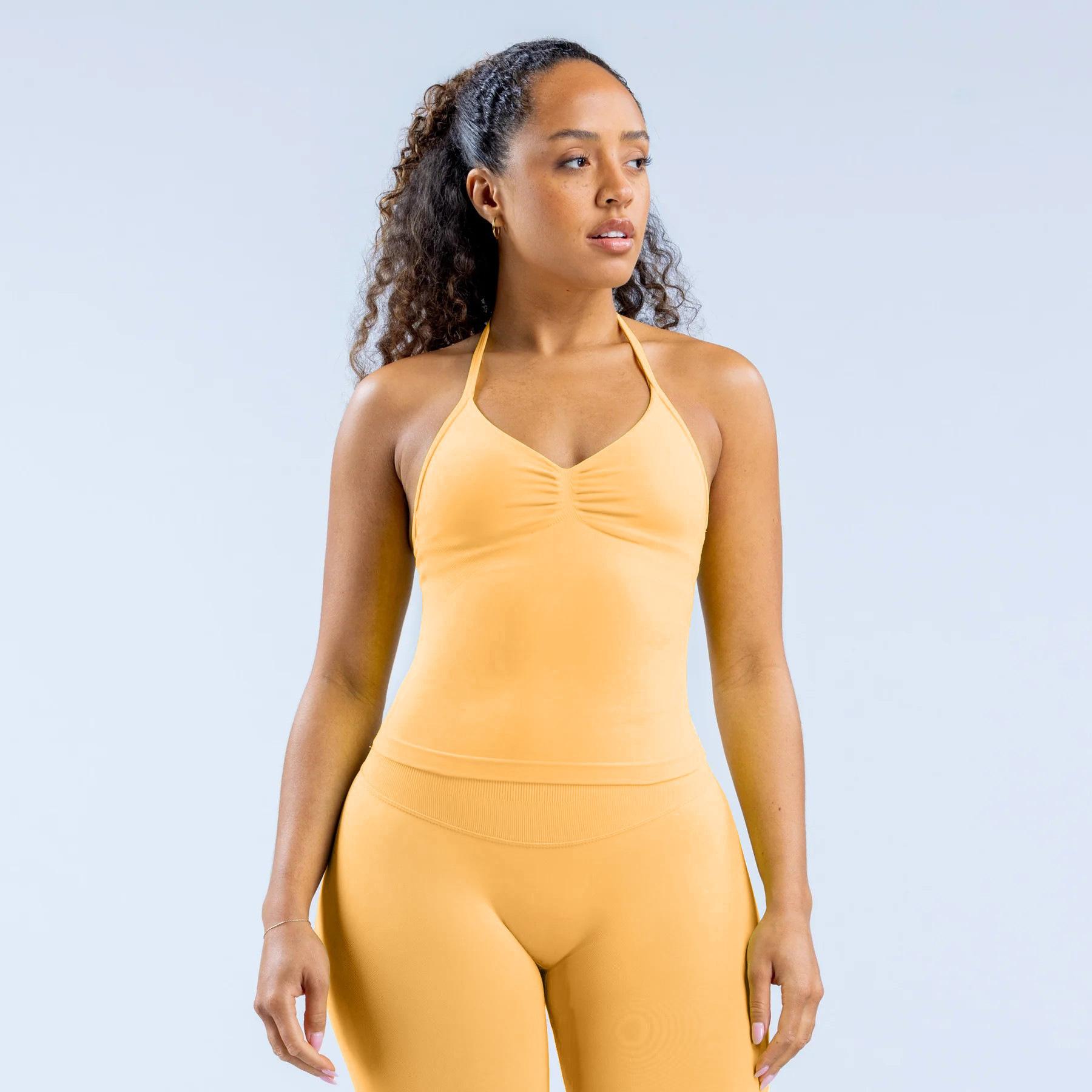 Women's 2 Piece Yoga Set Halter Top with Built-in Pads & Ruched Booty Lifting Shorts Quick Dry Gym Wear for Yoga Gym Running Daily Wear