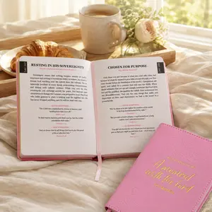 365 Daily Devotions for Women, Pink Christian Devotional Book with Bible Verses, Reflections & Prayers, Embossed PU Leather Cover, Gold Foil Lettering, Ribbon Bookmark