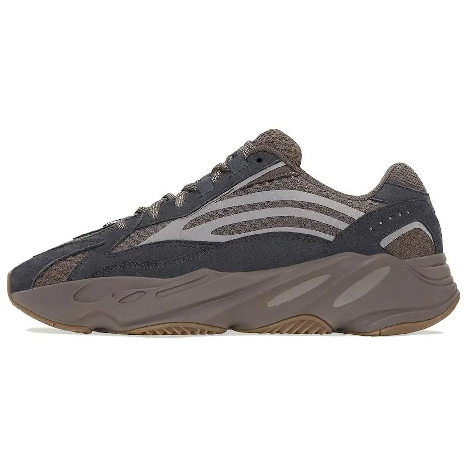 Adidas Originals Yeezy Boost 700 V2 Mauve Chunky Sole Dad Sneakers Unisex Verifiable, with credentials and supporting global authentication