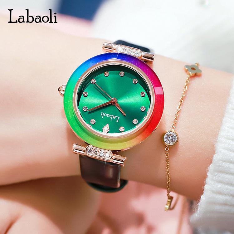 Women's Quartz Watch, Round Dial, Stainless Steel Strap, Elegant Design, Perfect for Parties & Daily Wear, Includes Gift Box, Stainless Steel Wristwatch